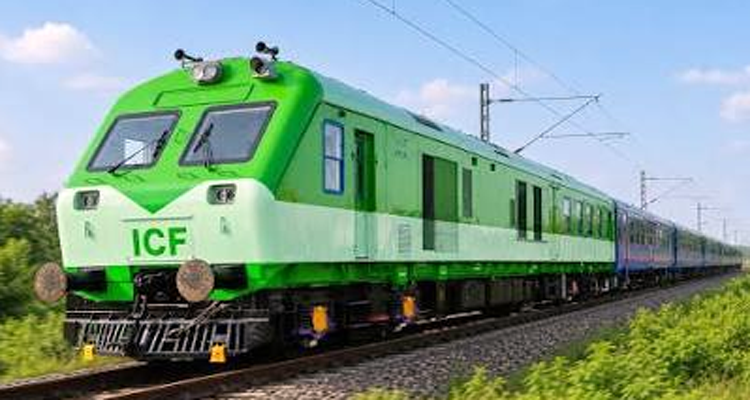 India’s First LNG-Powered Train Flagged Off in Gujarat